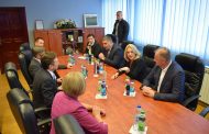 PREDSEDNIK REPUBLIKE SRPSKE ŽELJKA CVIJANOVIĆ U UGLJEVIKU ODRŽALA SASTANAK SA NAČELNIKOM VASILIJEM PERIĆEM (tekst i audio)