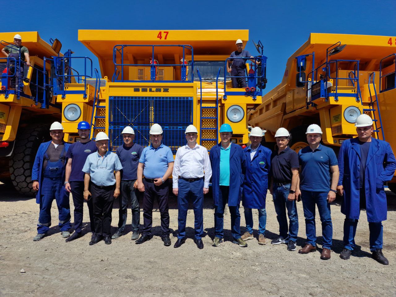 NOVA MEHANIZACIJA PUŠTENA U RAD – NA RITE UGLJEVIK REALIZOVANA NABAVKA ČETIRI NOVA DAMPERA