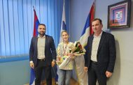 PRIJEM U OPŠTINI UGLJEVIK: PAŽNJA, POČAST I DAROVI ZA ŠAMPIONKU DANIJELU MARKOVIĆ
