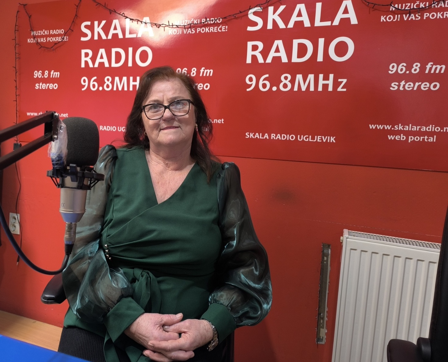 GOST U STUDIJU SKALA RADIJA: JELENA ĐURIĆ SPASOJEVIĆ – PREDSJEDNICA UDRUŽENJA ŽENA “SVJETLOST” UGLJEVIK
